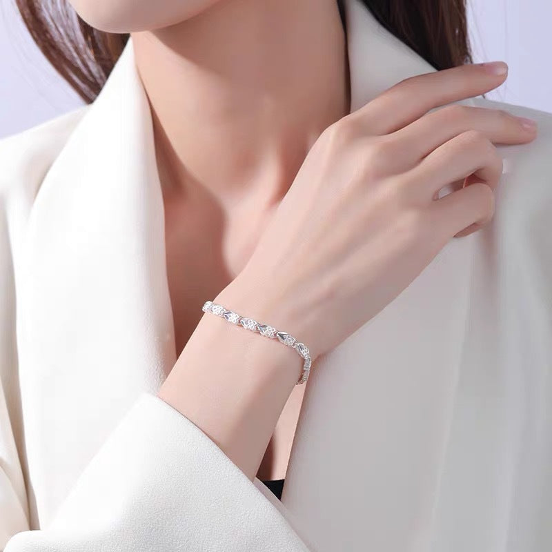 Fashionable High-grade Light Luxury Bracelet For Women